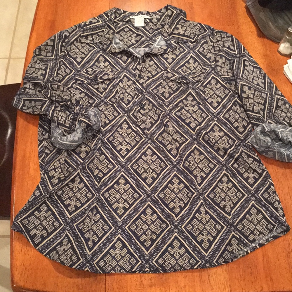 Cool pattern button down blouse